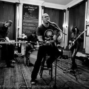 MeziekmitBus Denvis and The Real Deal
