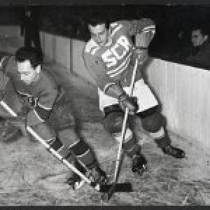 Le hockey sur glace dans les collections du Musée National du Sport