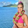 Eva Zellhofer in French Polynesia